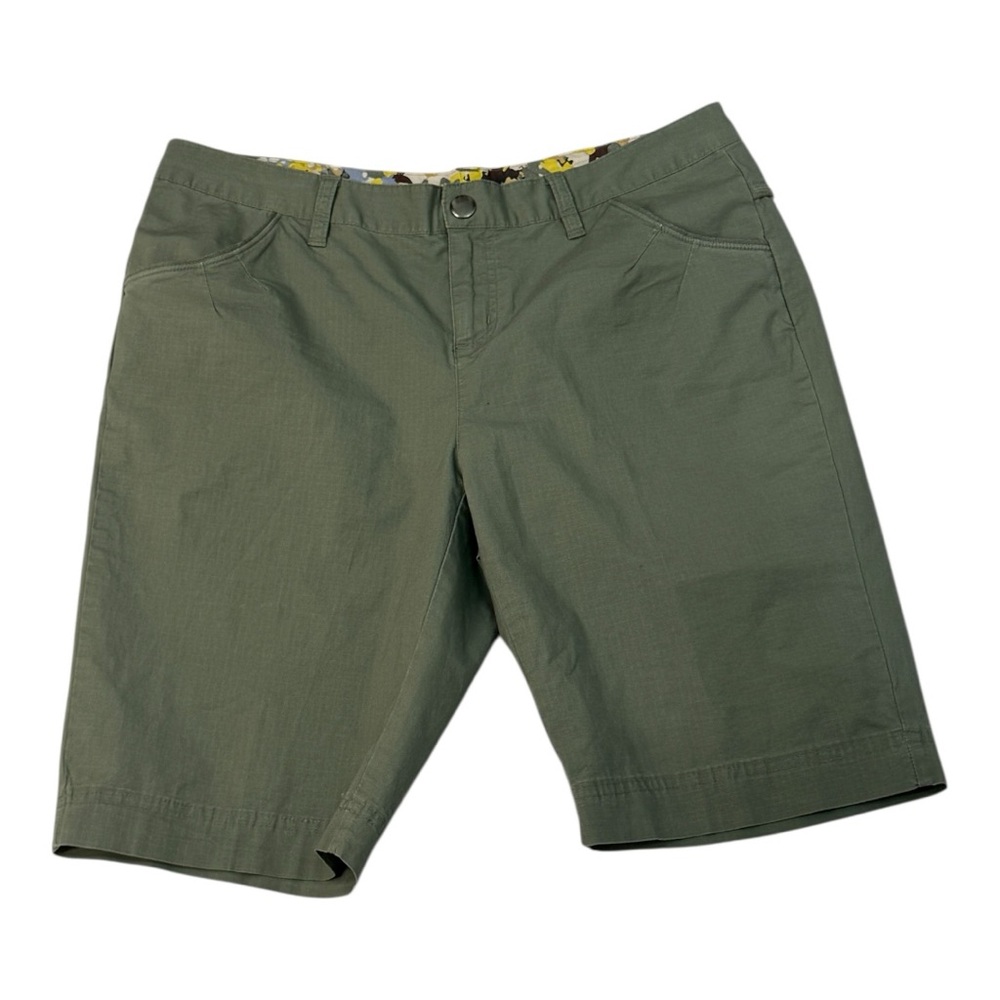 Columbia Forest Green Outdoor Shorts NWOT BOX31